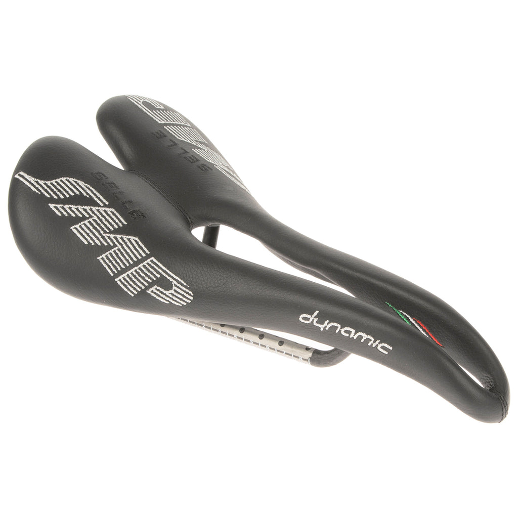 Selle SMP Dynamic Carbon Rail saddle