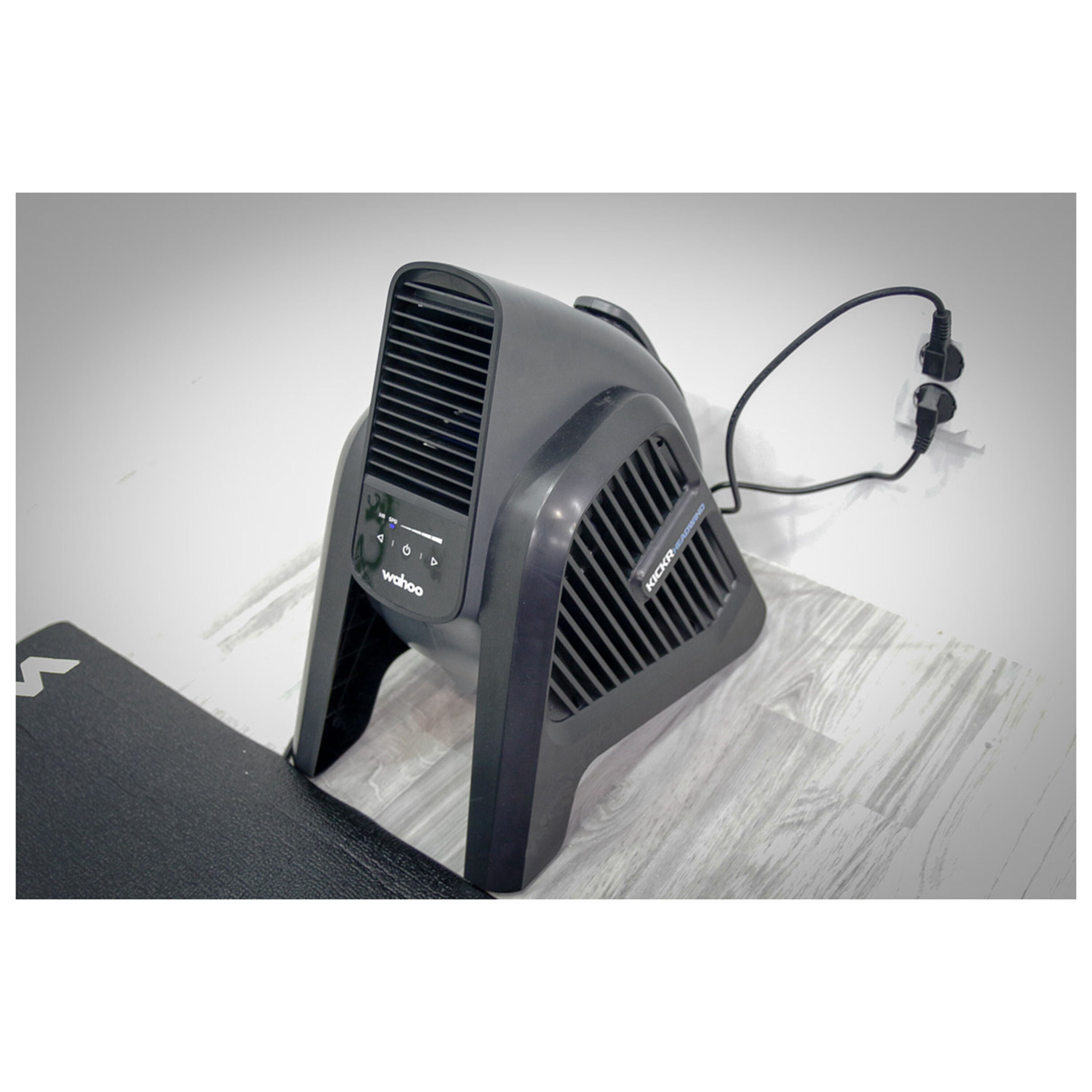 Wahoo Kickr Headwind fan