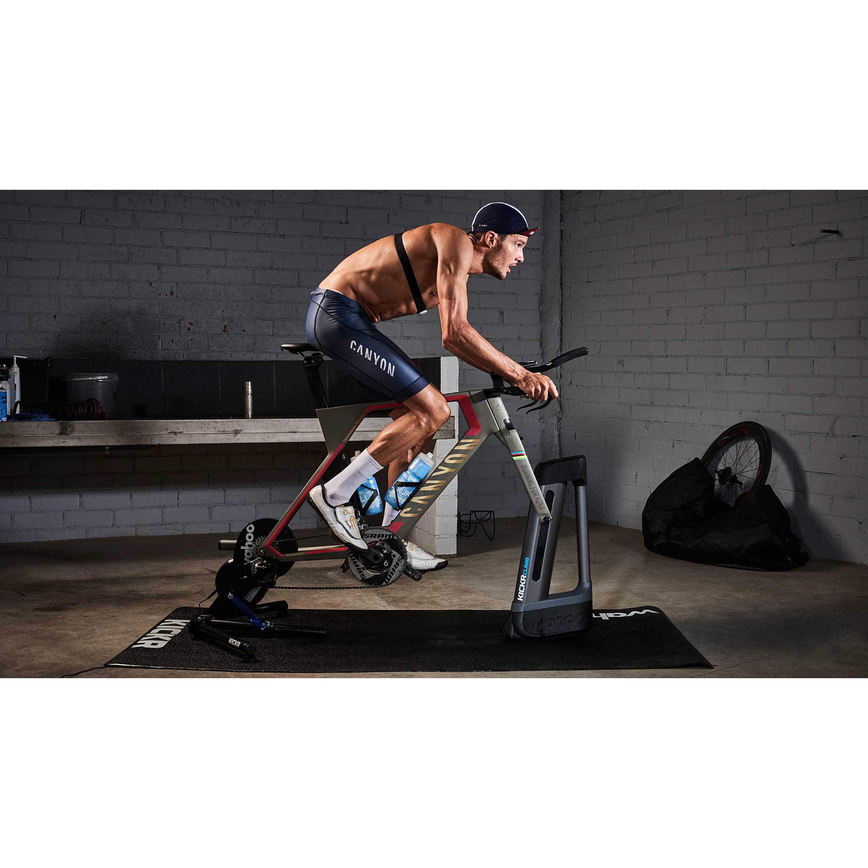 Wahoo Kickr Climb grade simulator