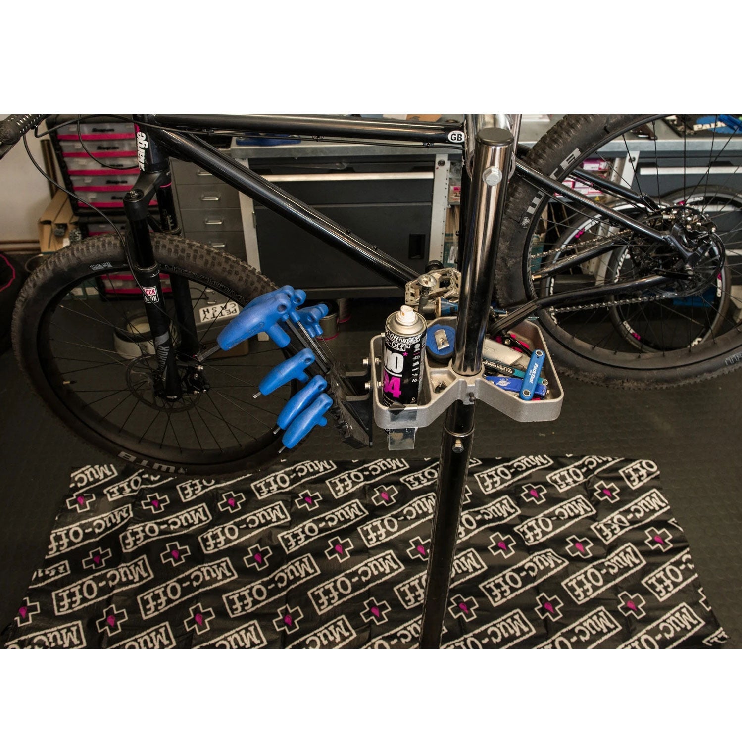 Muc-Off Bike mat