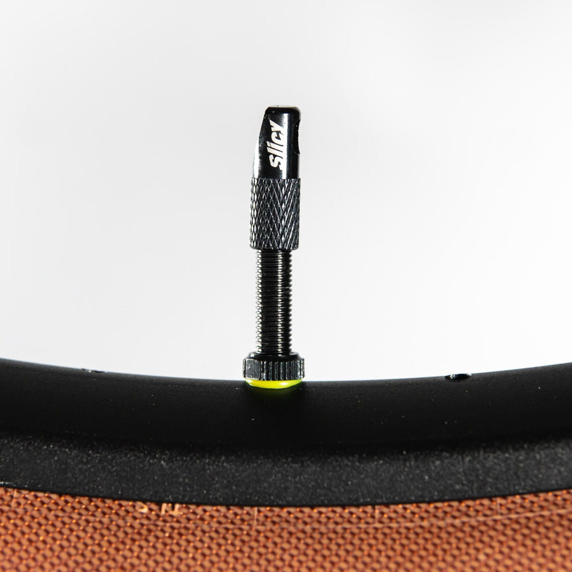 Slicy Rocket Tubeless UST valve kit