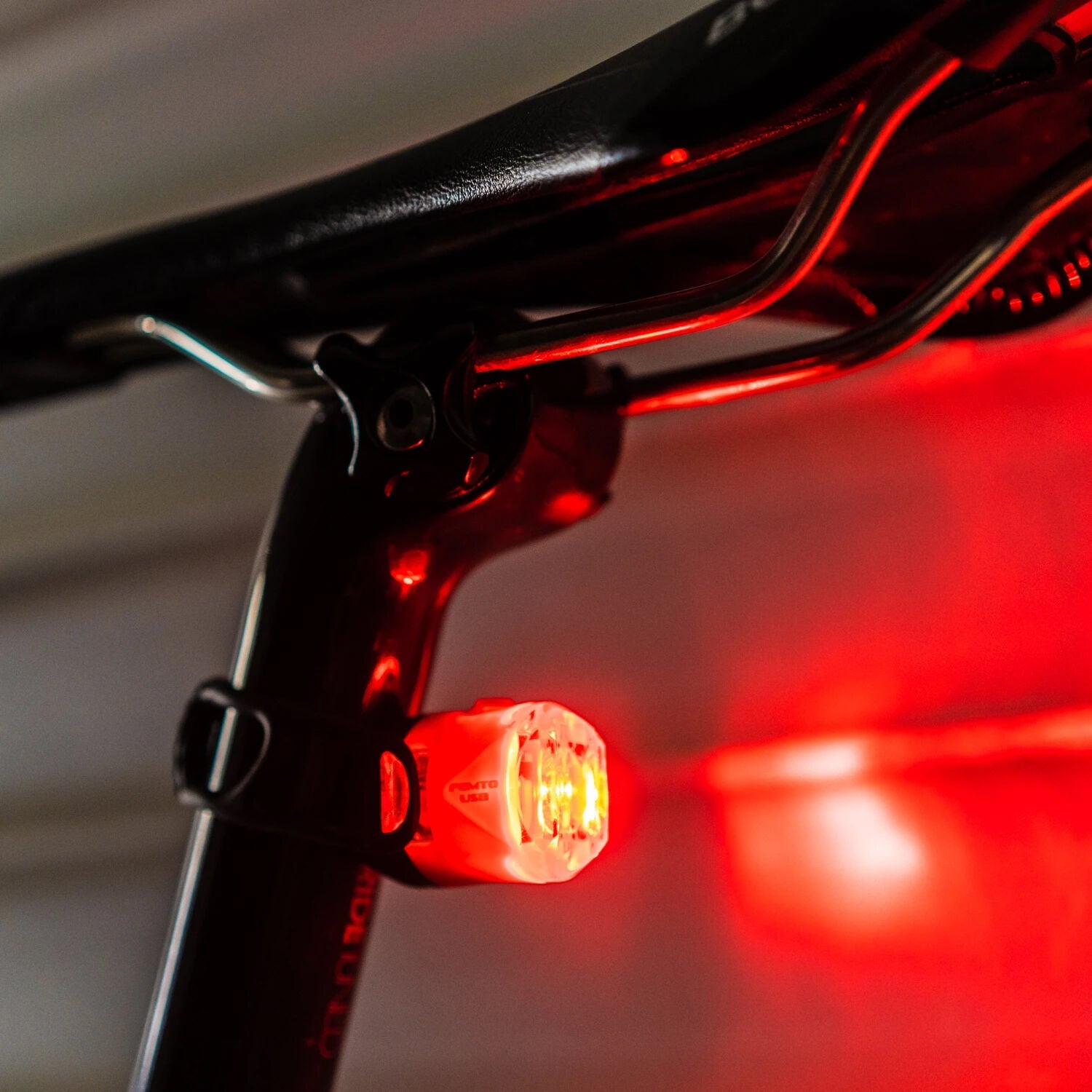 Lezyne Femto USB Drive rear light