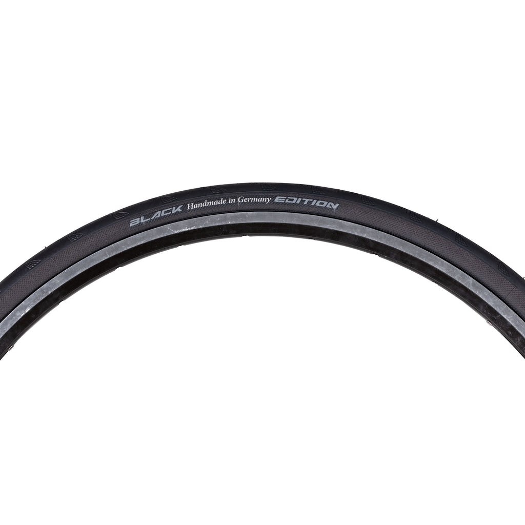 Continental GatorSkin Black Edition tyre