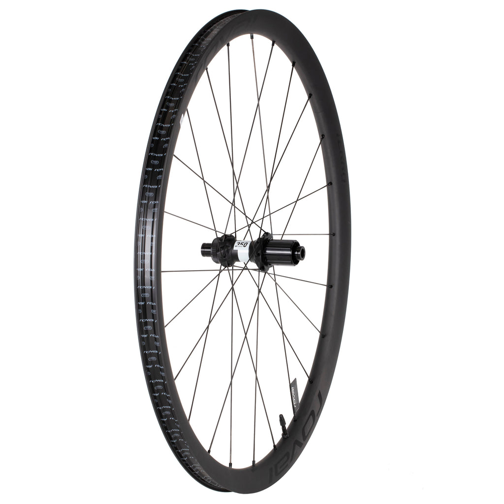 Roval Terra CL Carbon Disc wheelset