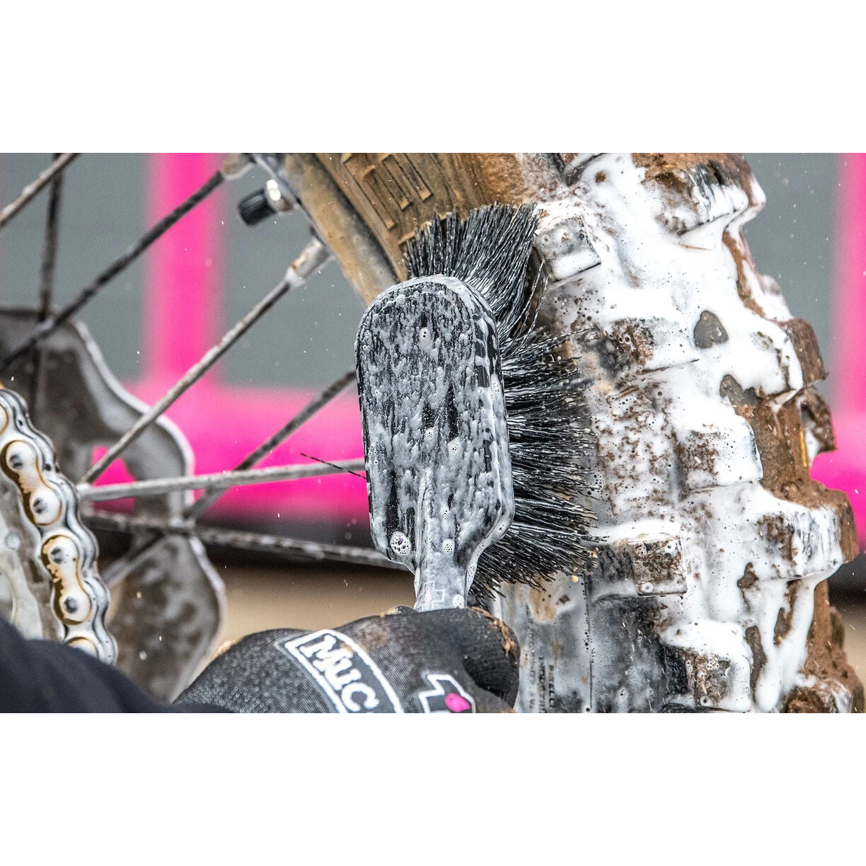 Muc-Off Tyre & Cassette Brush