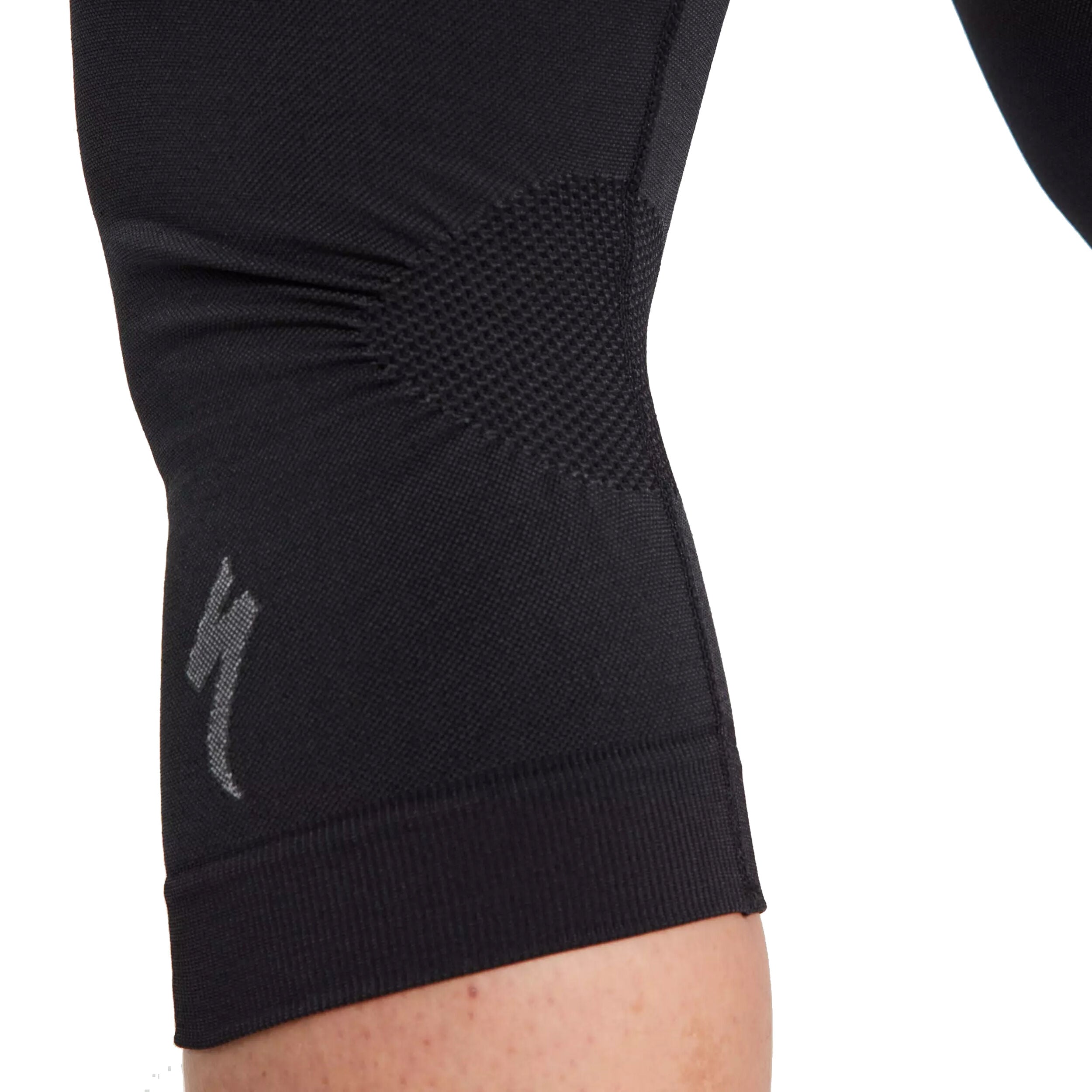 Specialized Seamless knee covers