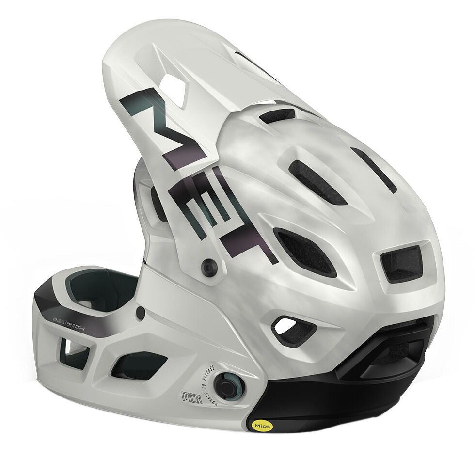 Met Parachute MCR Mips helmet 2026