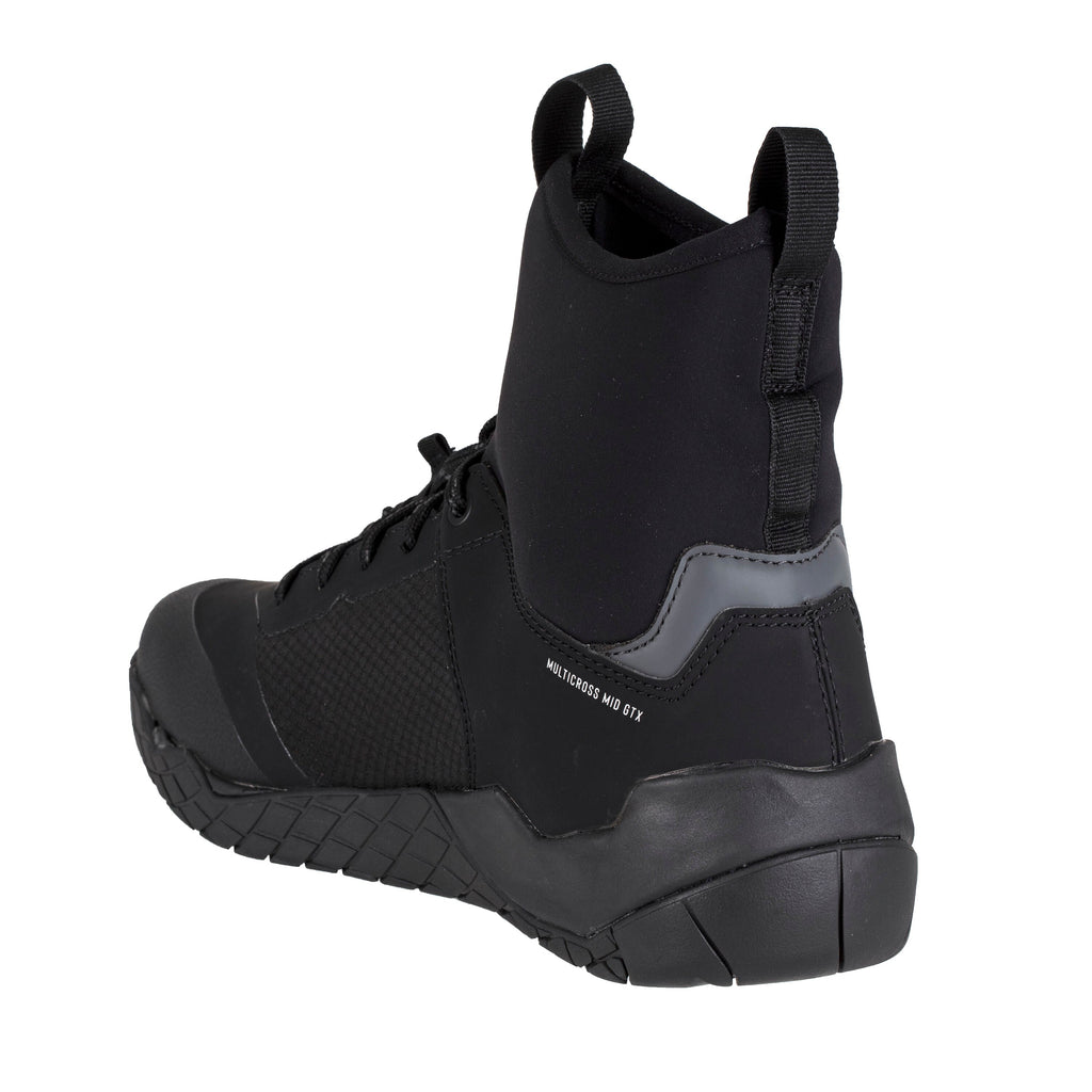 Northwave Multicross Mid GTX shoes