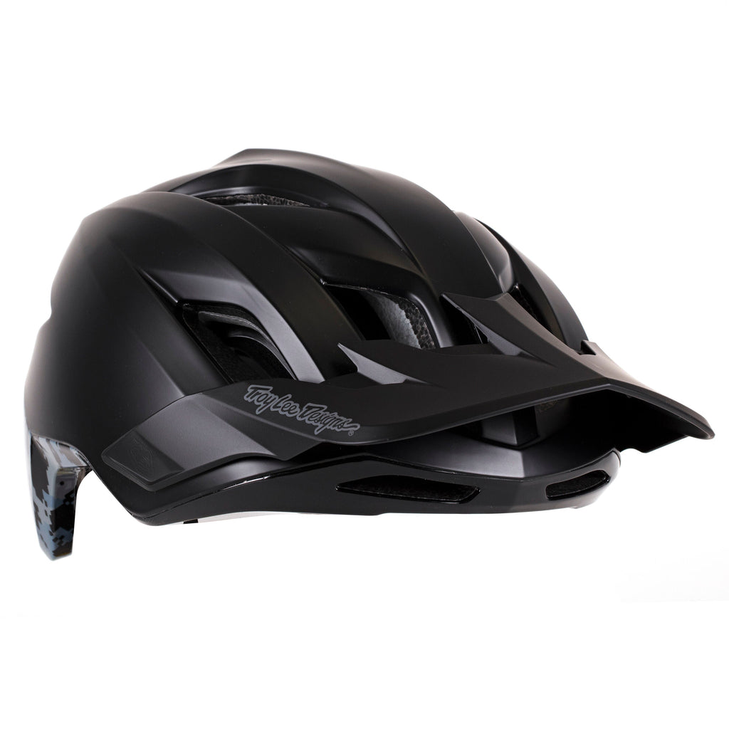 Troy Lee Designs Flowline SE Mips helmet