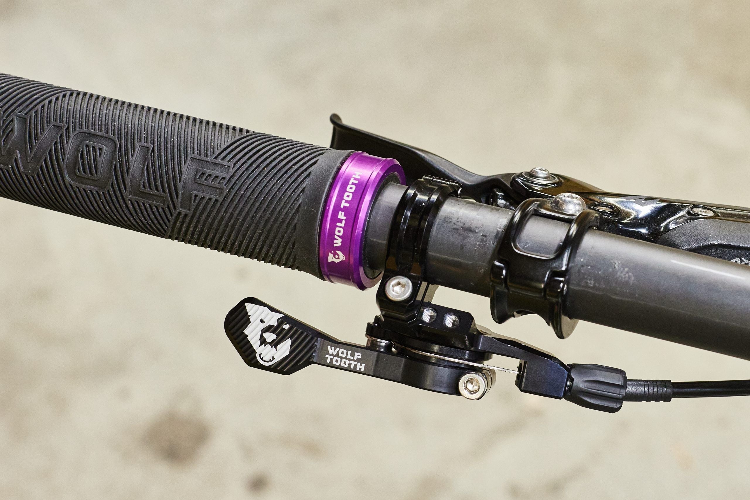 Wolf Tooth ReMote Pro seatpost remote lever