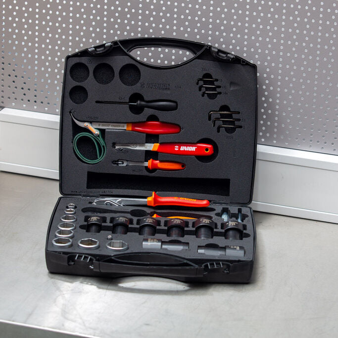 Unior Suspension Service Set 29 pcs professional toolbox