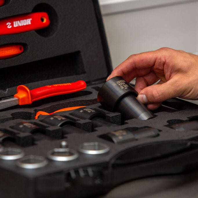 Unior Suspension Service Set 29 pcs professional toolbox
