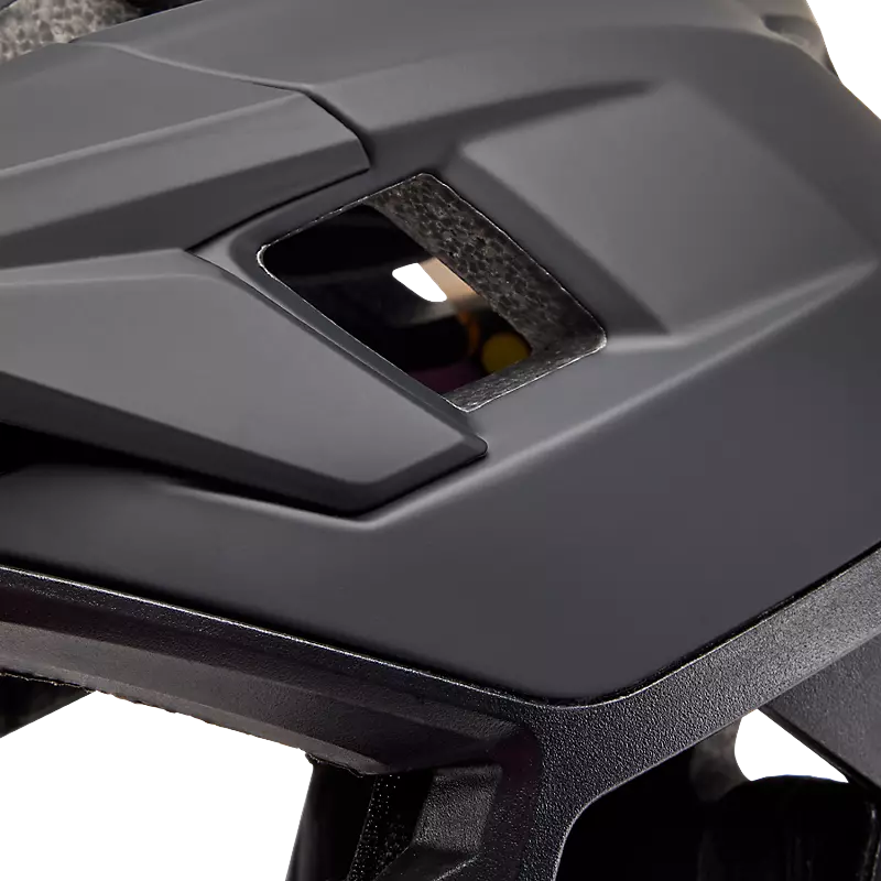 Fox Dropframe Mips helmet