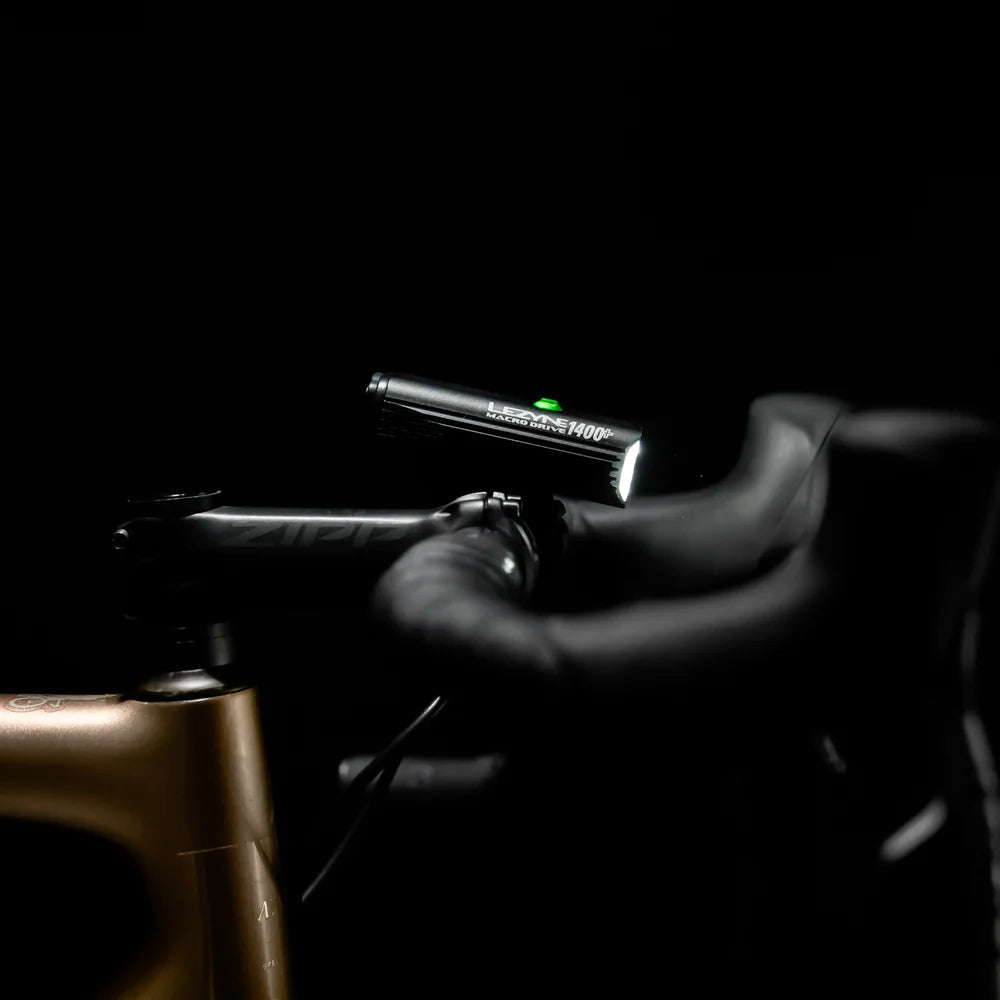 Lezyne Macro Drive 1400+ lumen front light