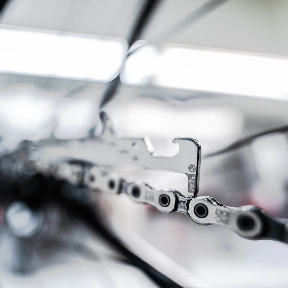 Lezyne Chain Gauge chain wear indicator
