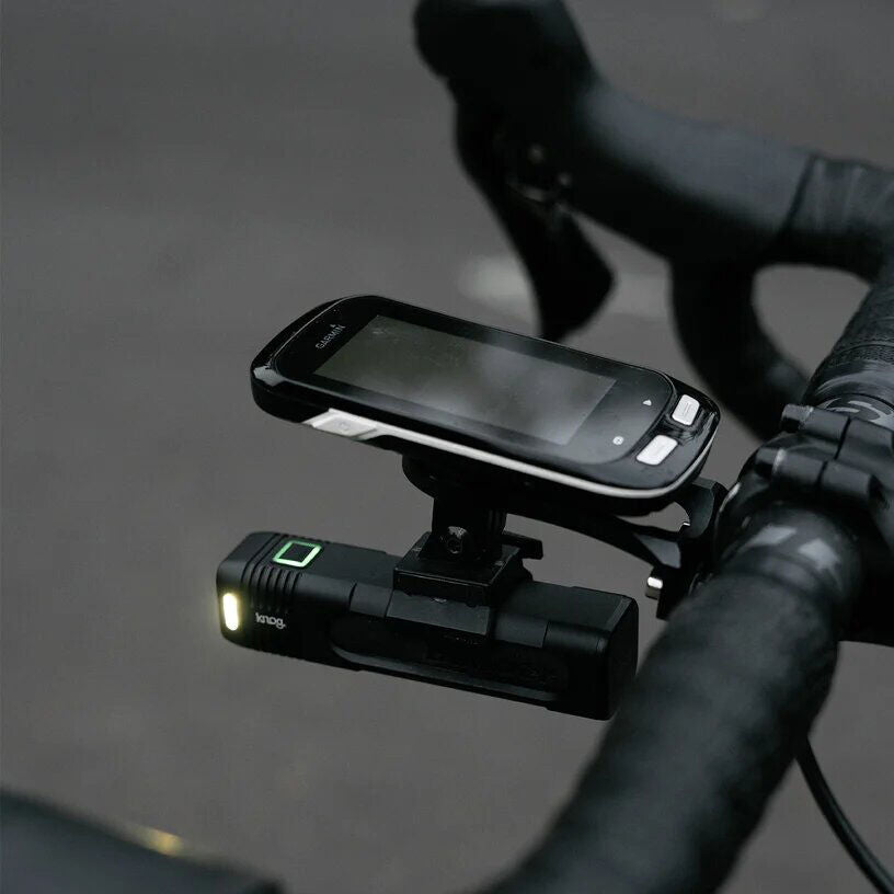 Knog Blinder 900 front light