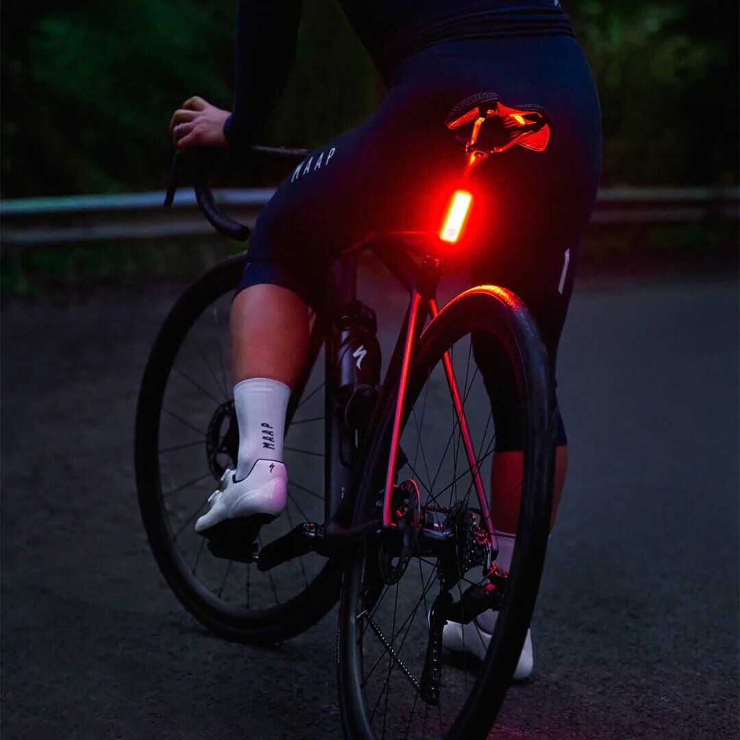Knog Blinder R150 rear light