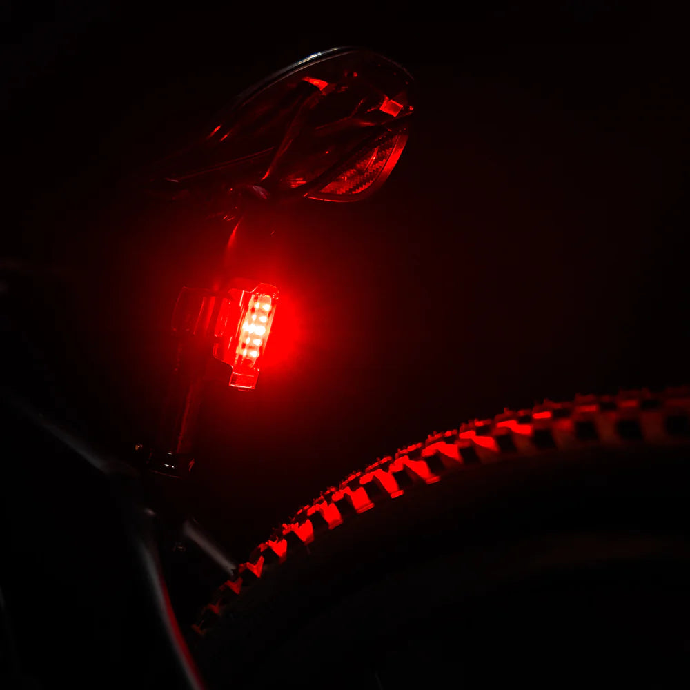 Lezyne Strip Drive 300+ lm rear light