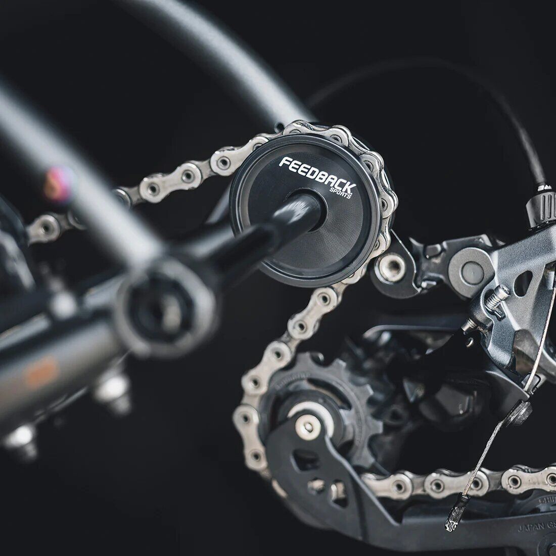 Feedback Sports chain keeper tool Thru-Axle Chain Keeper