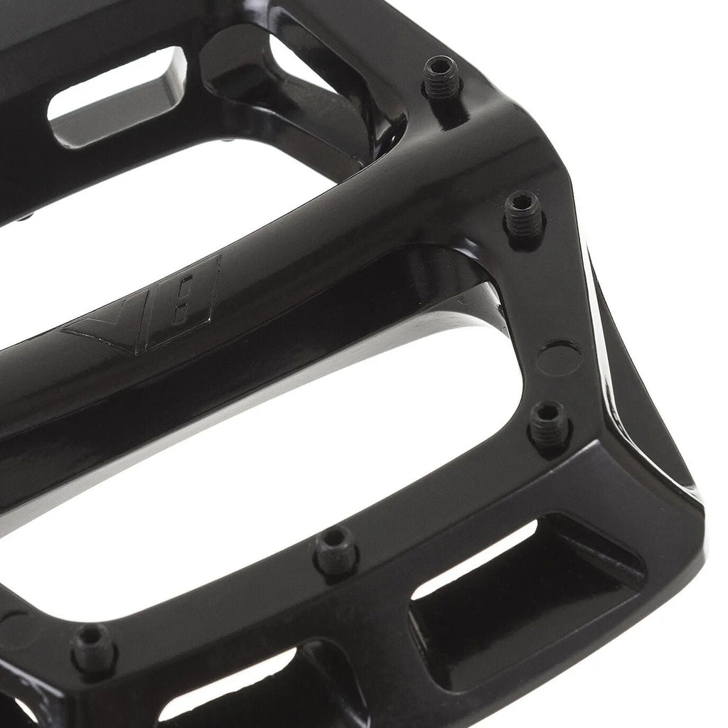 DMR V8 pedals