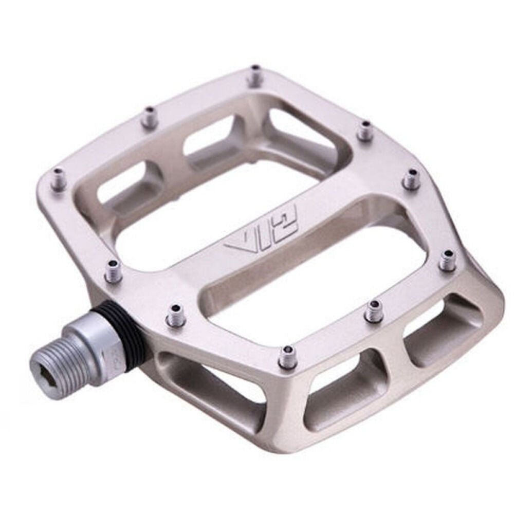 DMR Magnesium V12 pedals
