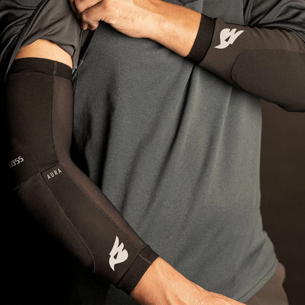 Bluegrass Aura elbow pad