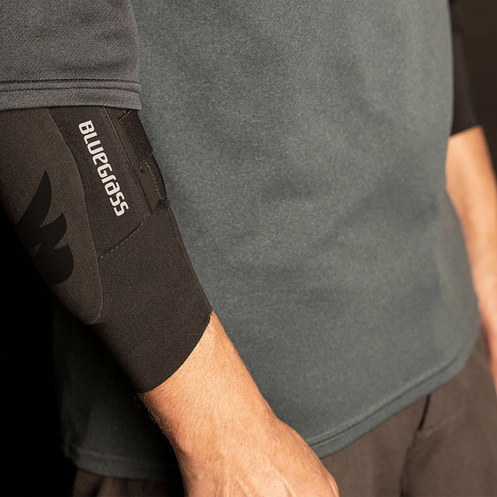Bluegrass Aura Core elbow pad