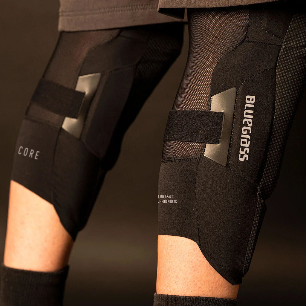 Bluegrass Aura Core knee pads
