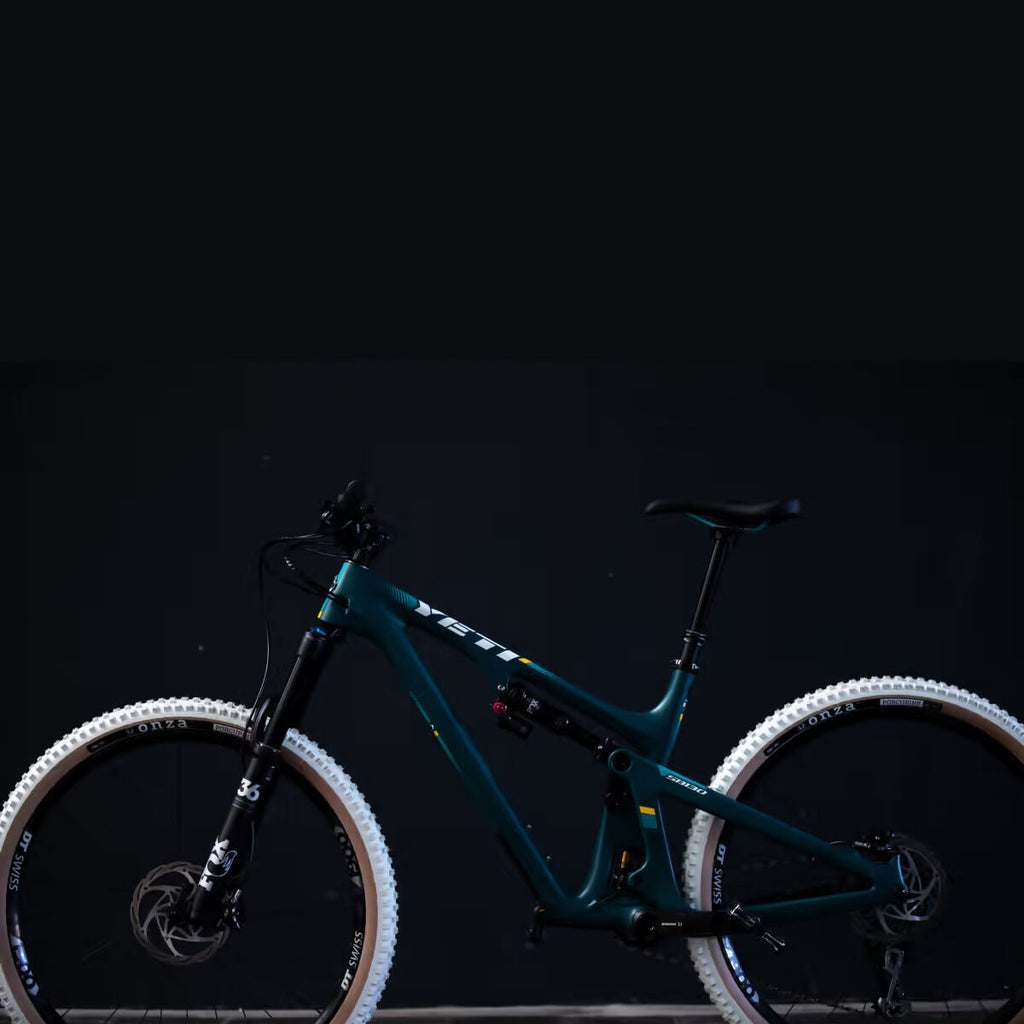 Onza Porcupine TLR tyre