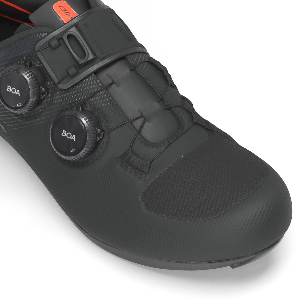 DMT KR0 Evo shoes