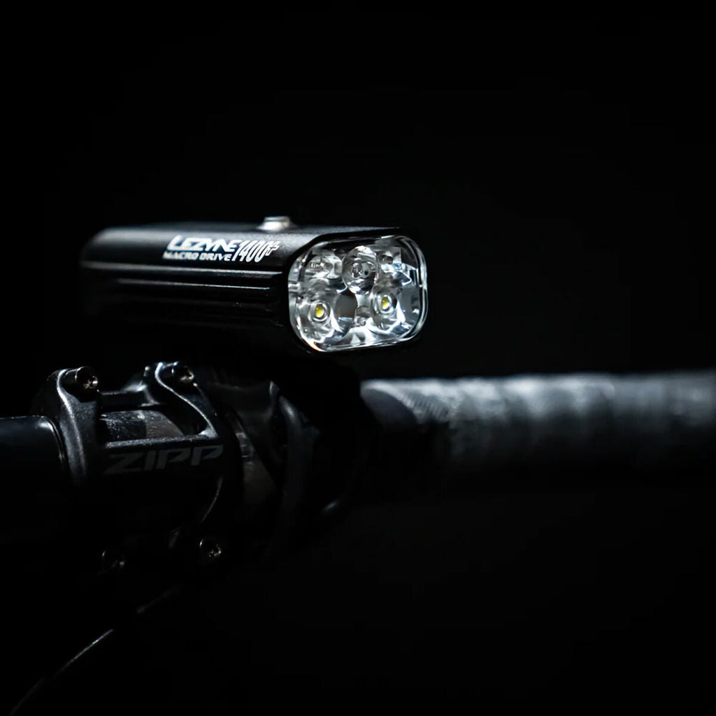 Lezyne Macro Drive 1400 front light + Loaded Satin Black