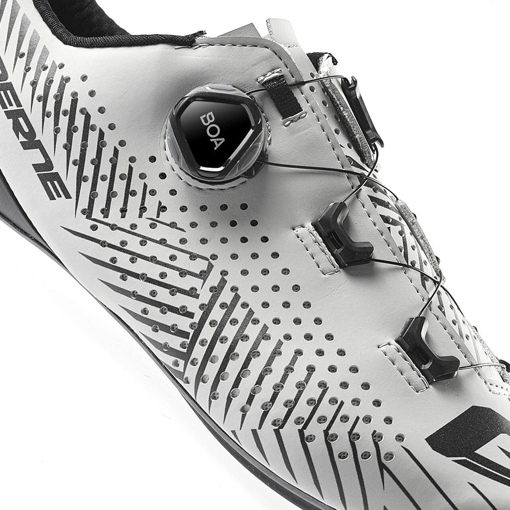 Gaerne Carbon G.Tuono shoes