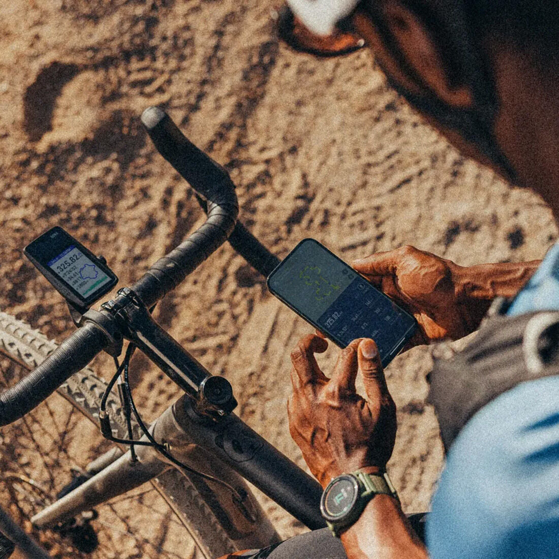 GPS Coros Dura bike computer