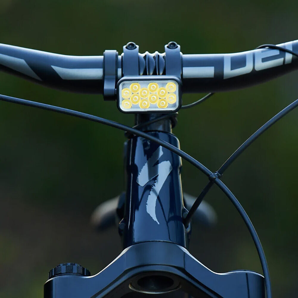 Knog Blinder X 2300 front light