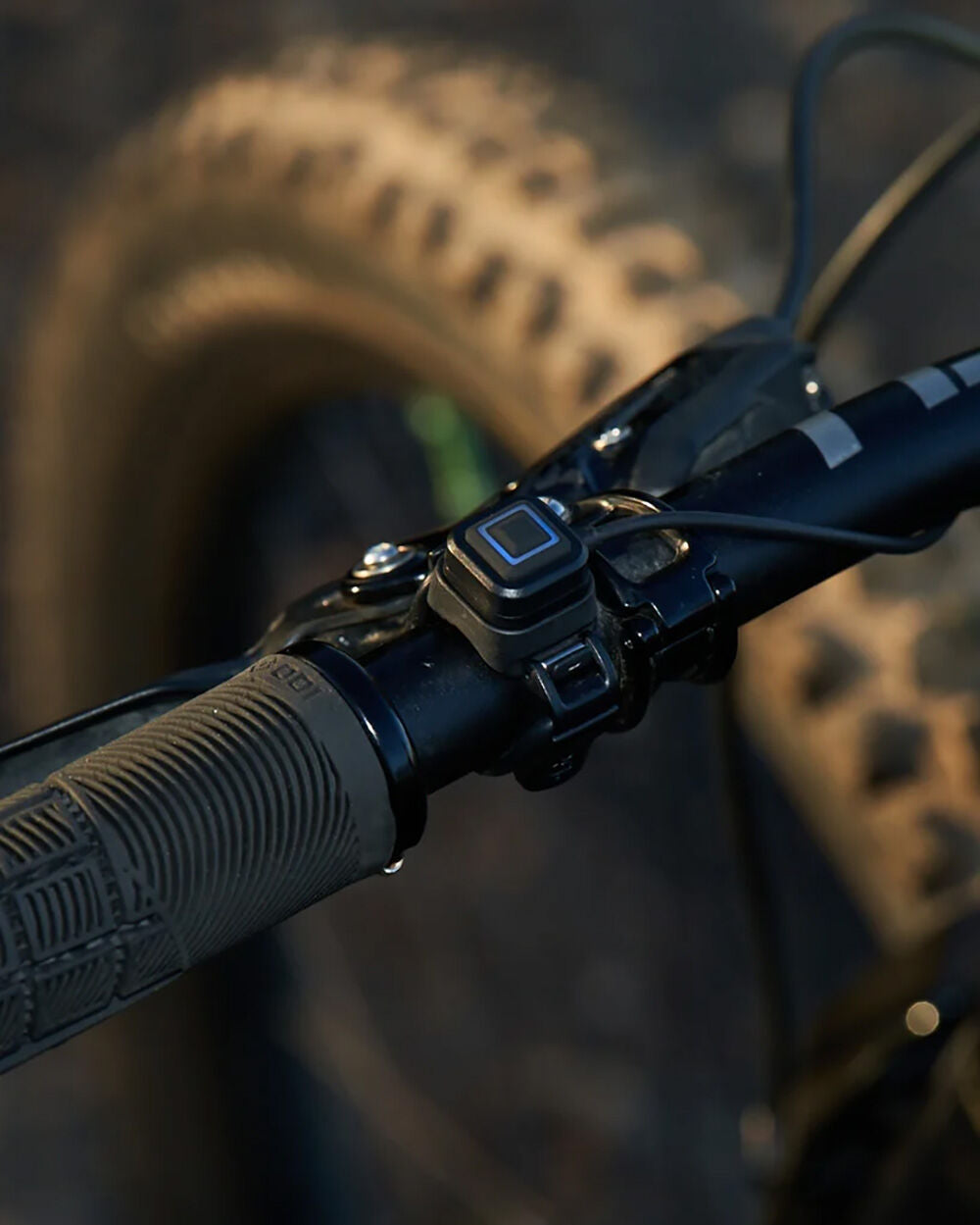 Knog Blinder X 1800 front light