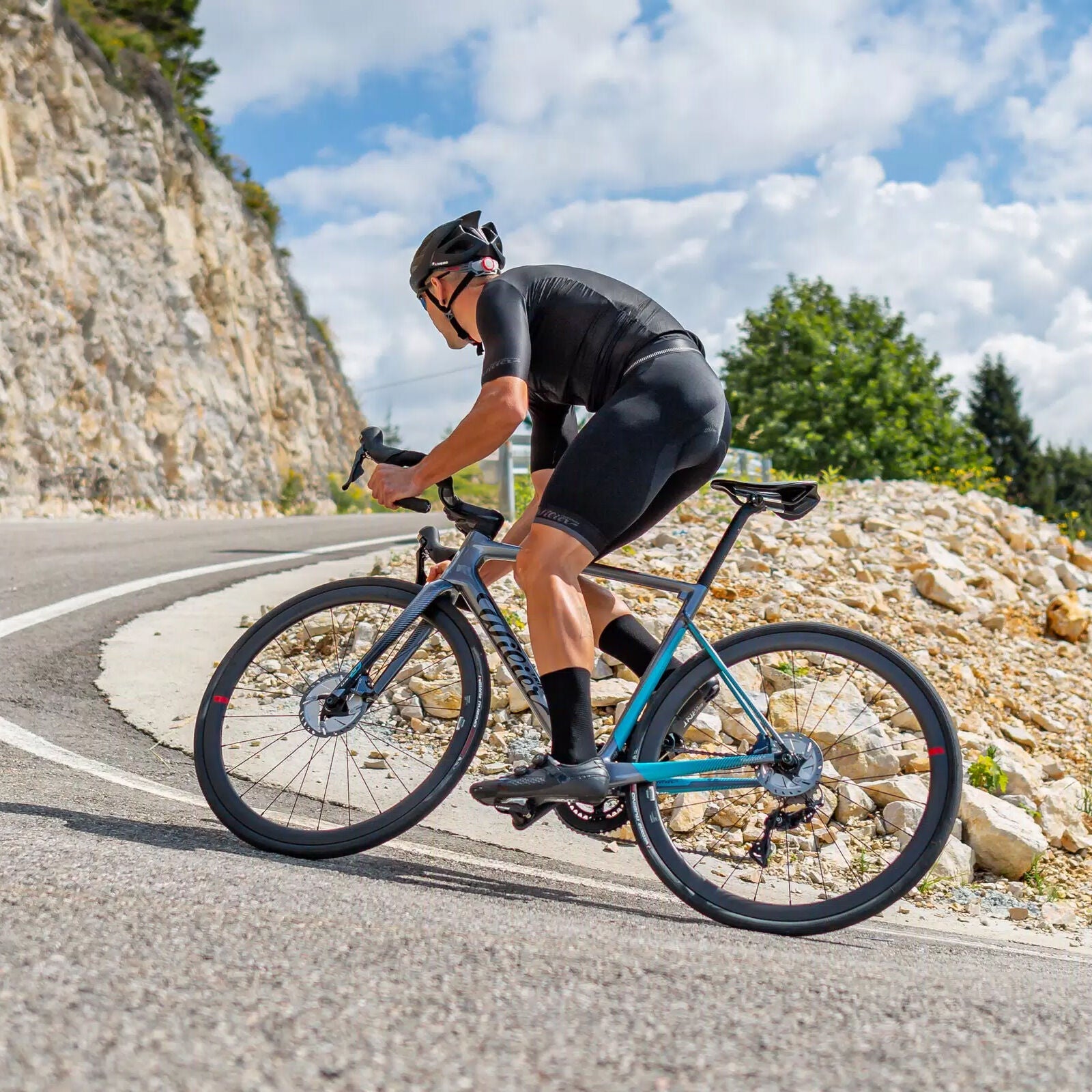 Wilier Triestina 0 SL Sram Rival AXS + Miche Syntium