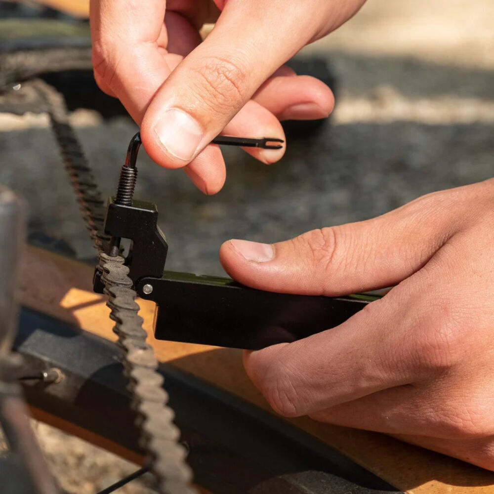 Wolf Tooth 8 Bit chainbreaker repair tubeless multi-tool