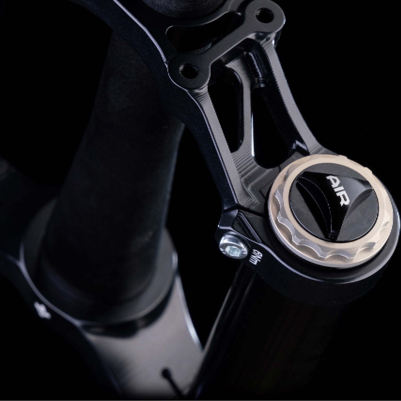Formula Belva 27.5/29" Tapered 15QR Boost Rake 43mm fork