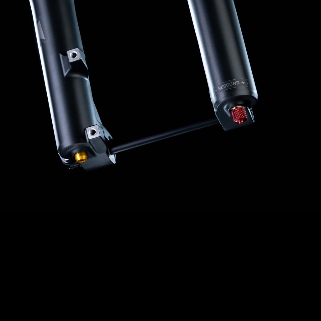 Formula Belva 27.5/29" Tapered 15QR Boost Rake 43mm fork