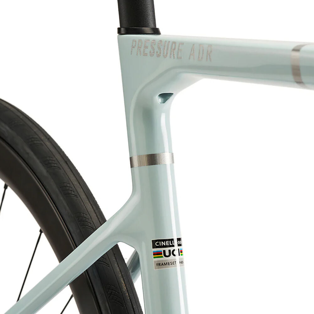 Cinelli Pressure ADR Shimano Ultegra Di2 + Fulcrum Soniq AL