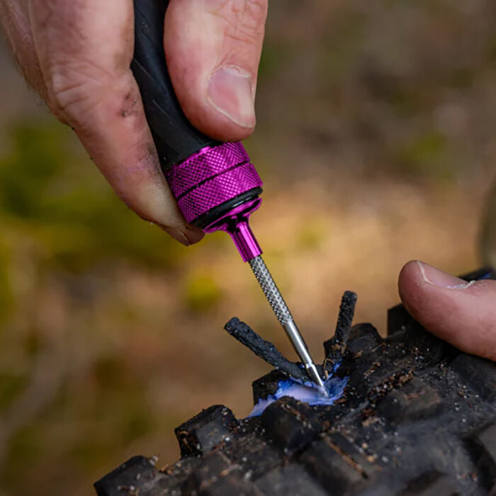 Muc off kit for tubeless tyres Puncture Plug repair tool