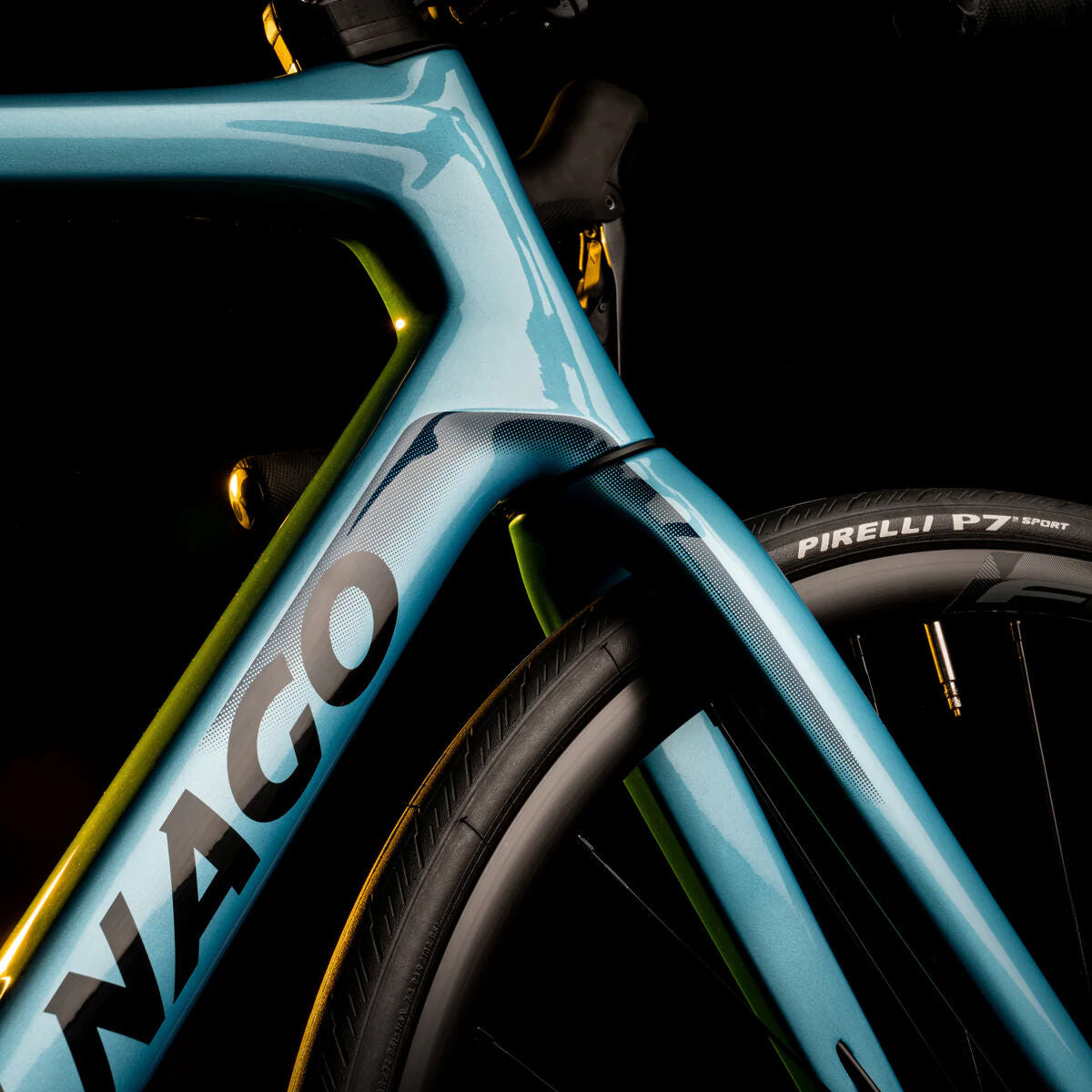 Colnago V4 Shimano 105 R7150 Di2 Disc + Vision Sc45  2025