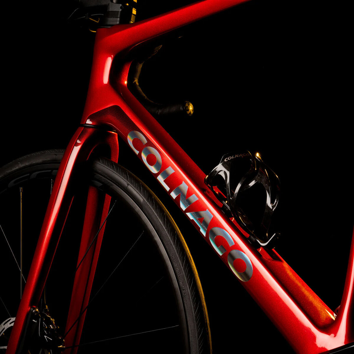 Colnago V4 Shimano 105 R7150 Di2 Disc + Vision Sc45  2025