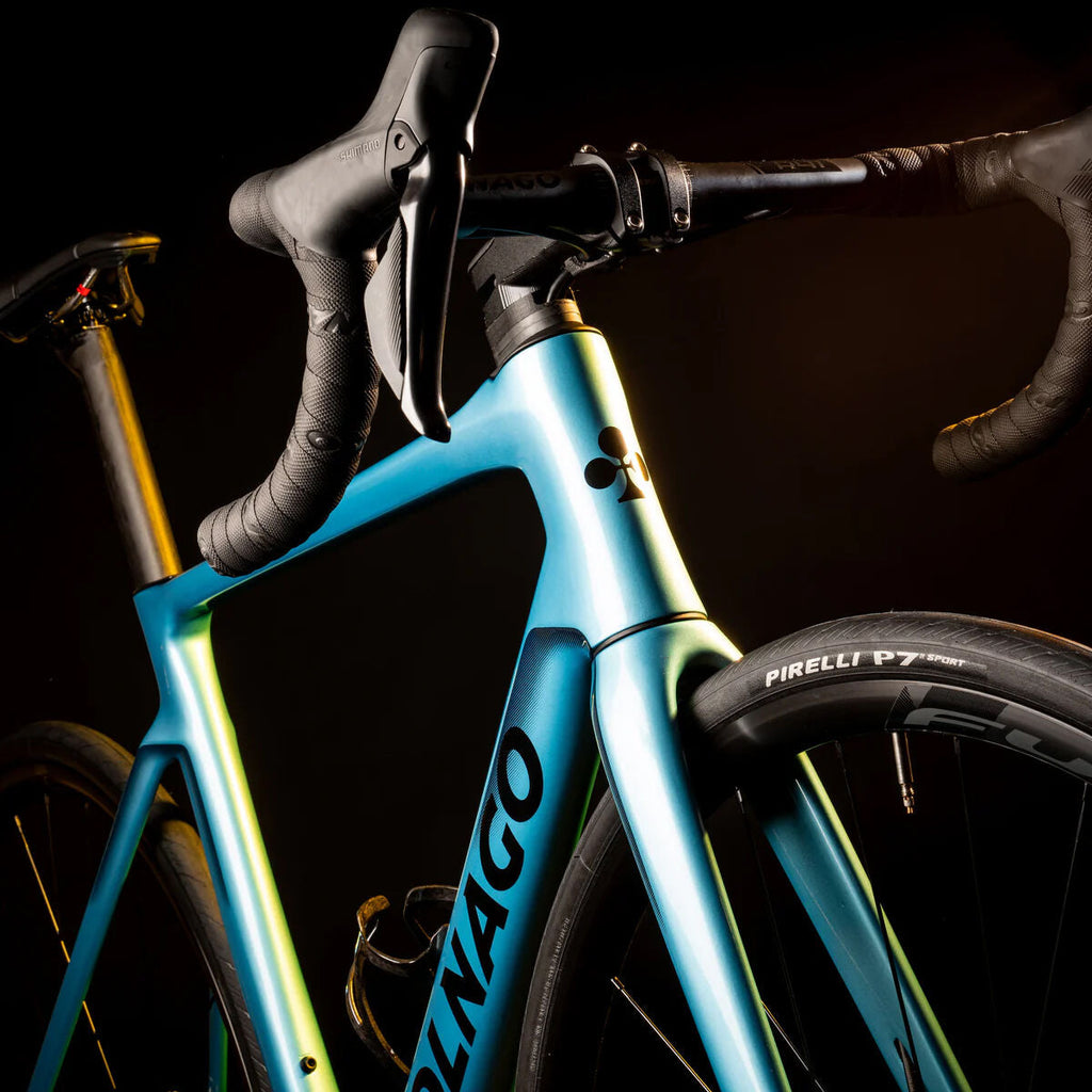 Colnago V4 Shimano ultegra R8170 Di2 Disc + Vision SC45  2025