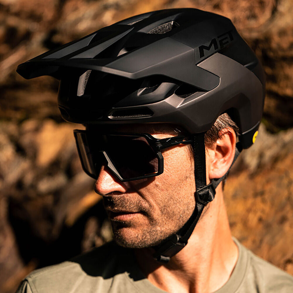 Met Revo Mips helmet 2026