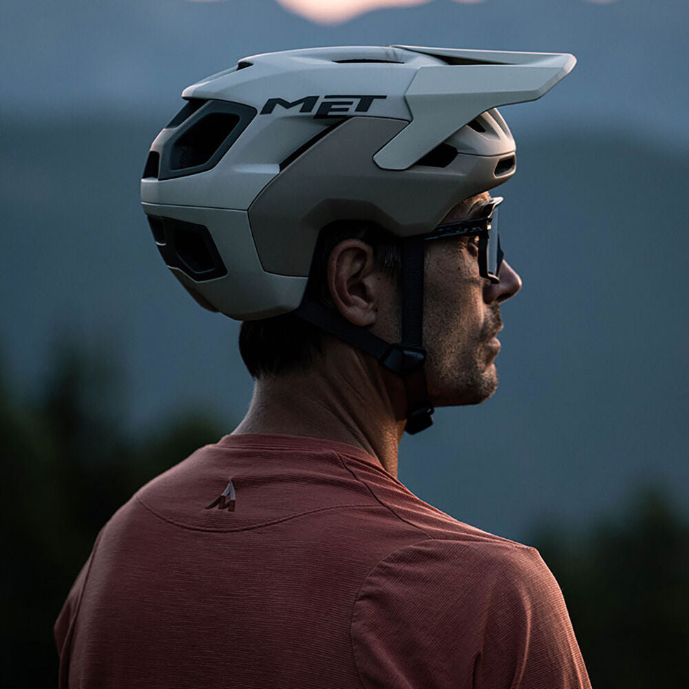 Met Revo Mips helmet 2026