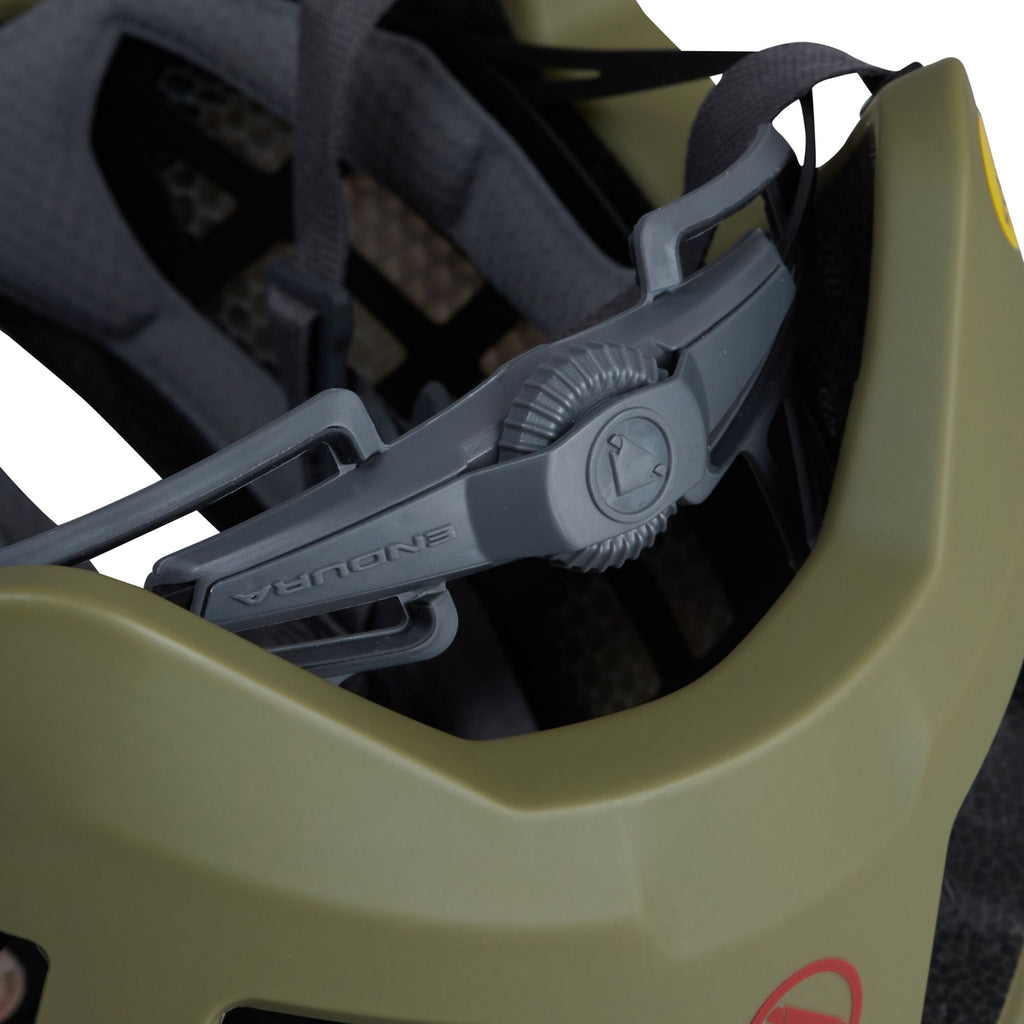 Endura Singletrack Mips helmet