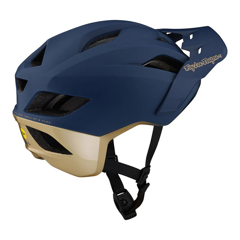 Troy Lee Designs Flowline SE Mips helmet