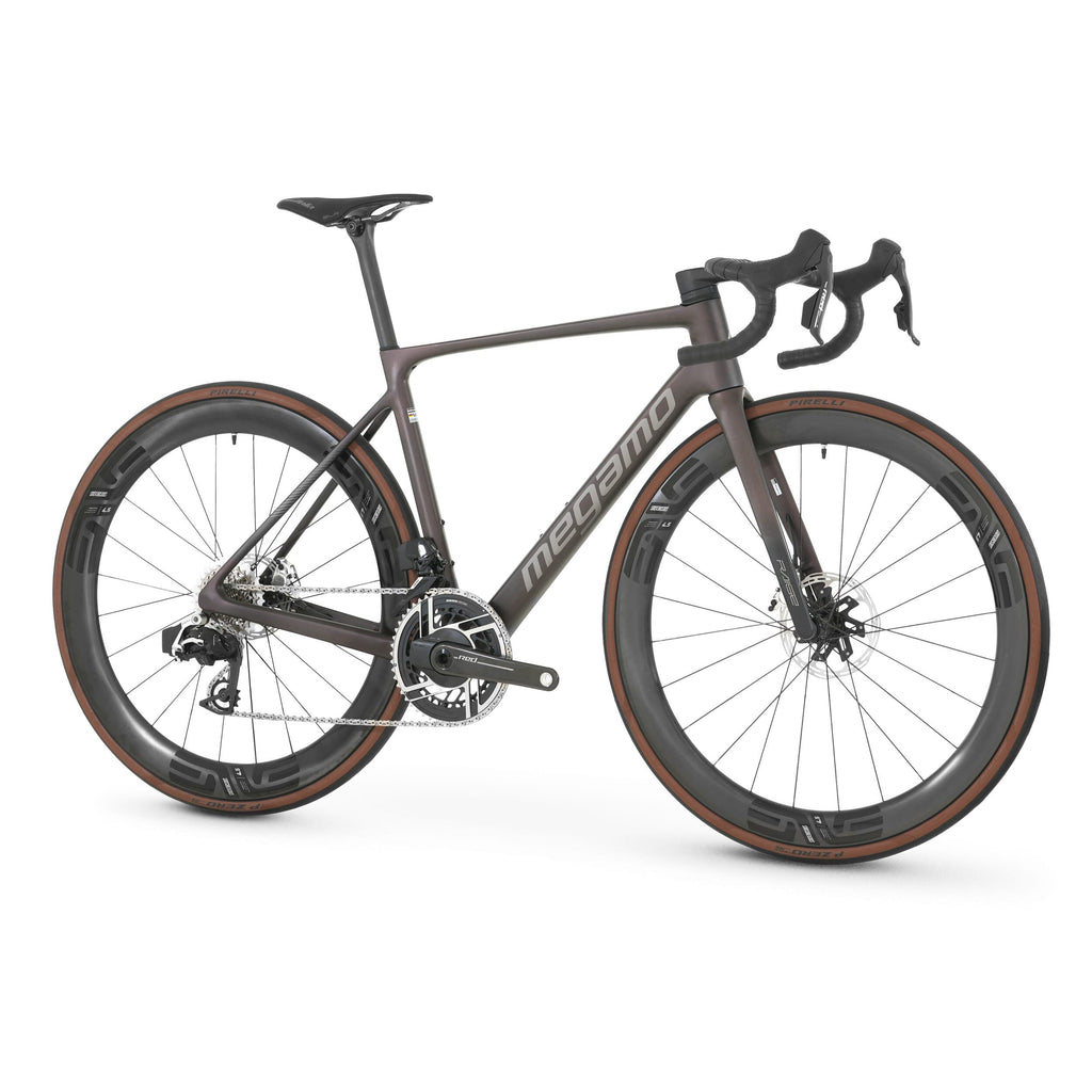 Megamo Road Raise Enve Edition  2026