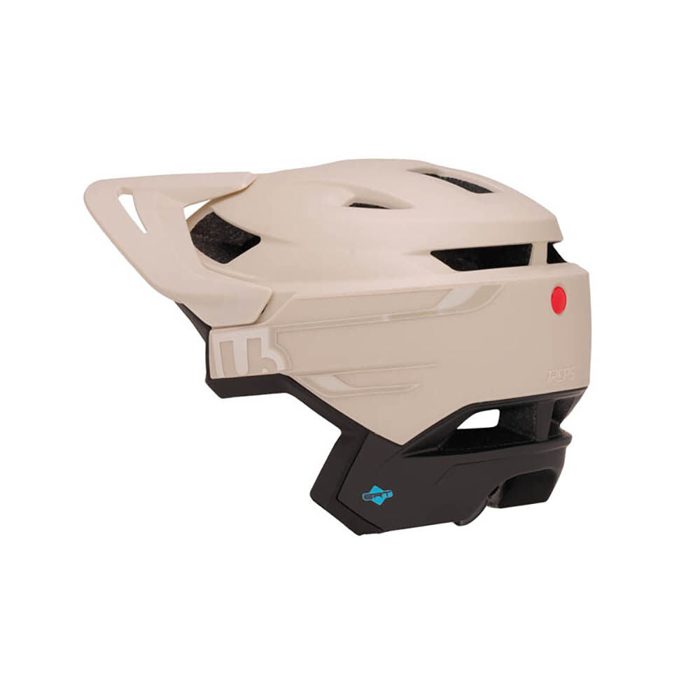 Urge Treps helmet